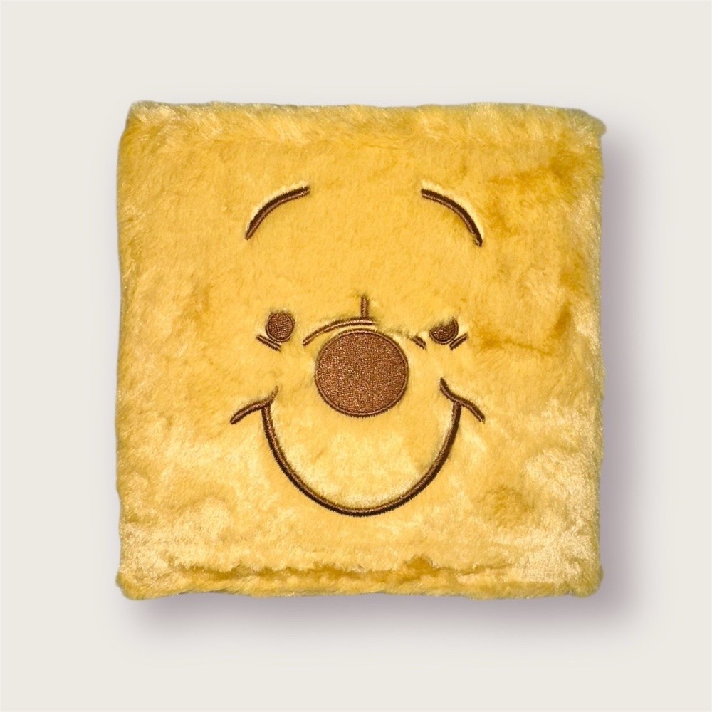 New Winnie The Pooh Eyeshadow Pallet